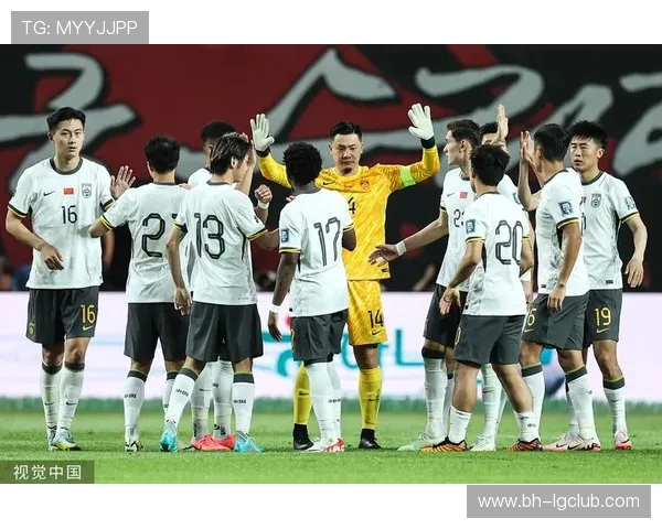 中国足球队历史第一人是谁他在国内外的影响力与成就分析